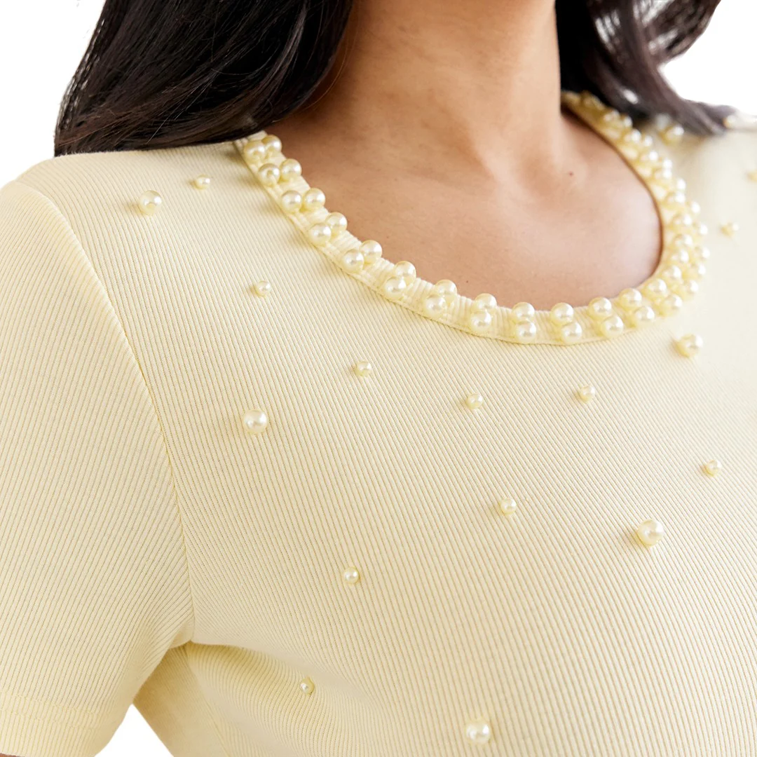 BLUSA CON APLICACIÓN DE PERLAS AMARILLA 90776 - Image 2