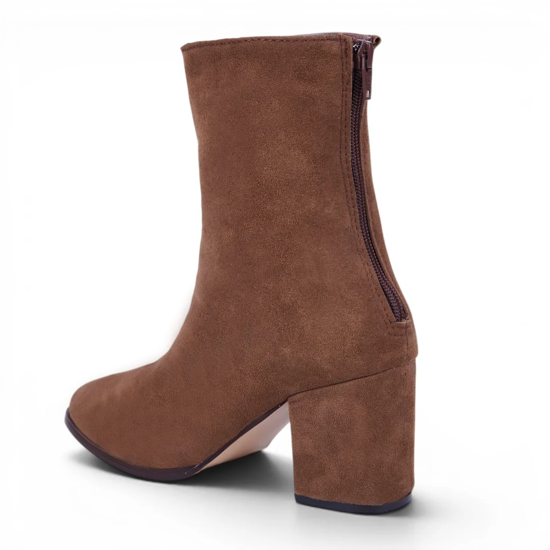 BOTA GAMUZA CON TACÓN TAUPE 09450 - Image 5