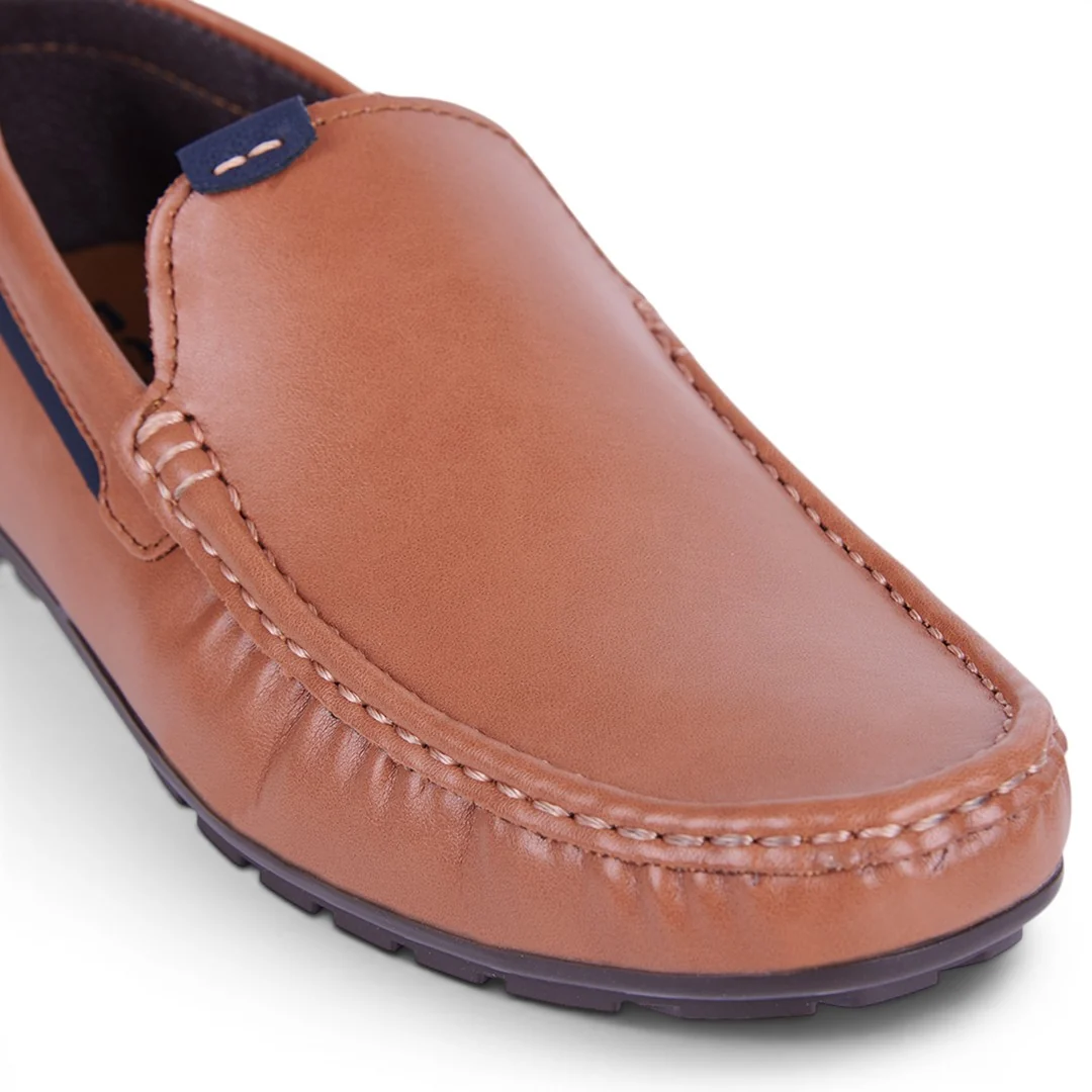 DÚO 220 MOCASÍN CASUAL CON FRANJA NEGRO Y MIEL - Image 13