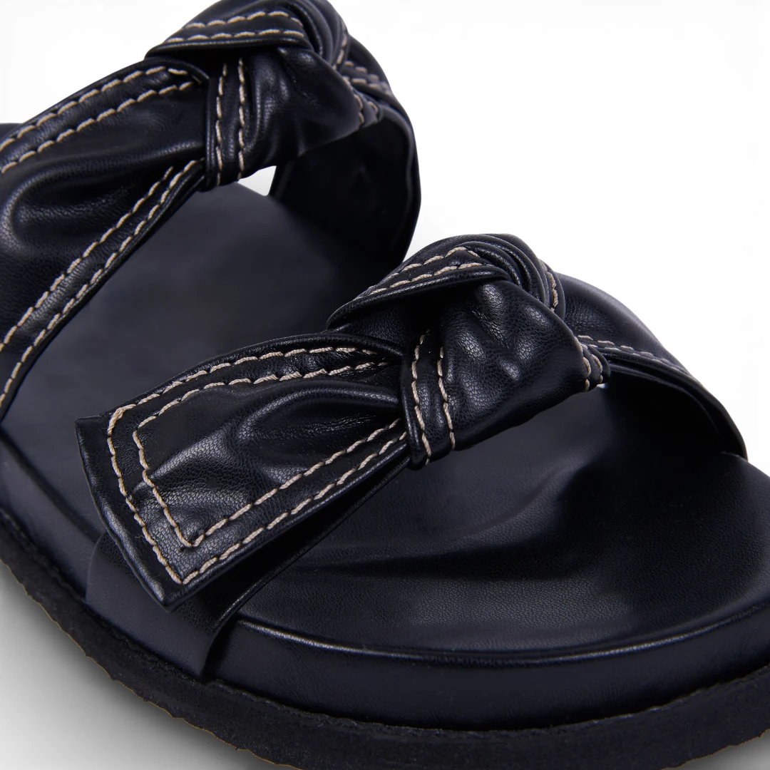 DÚO 601 SANDALIAS CON LATIGOS NEGRO Y MIEL - Image 12