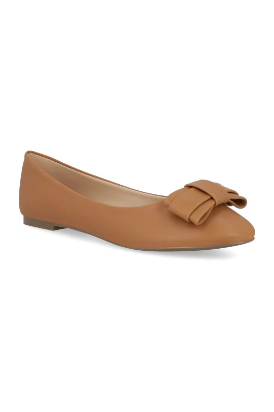Dúo de zapatos de piso color camel y negro DUO 074 - Image 2