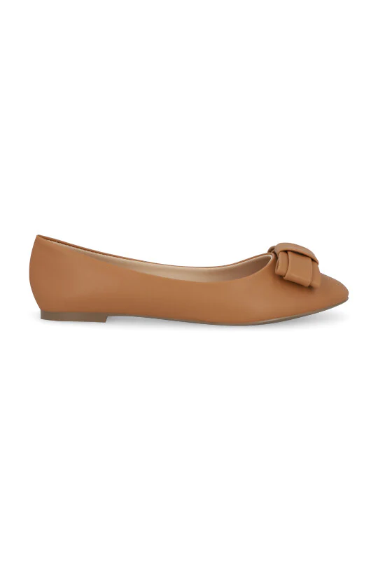 Dúo de zapatos de piso color camel y negro DUO 074 - Image 4