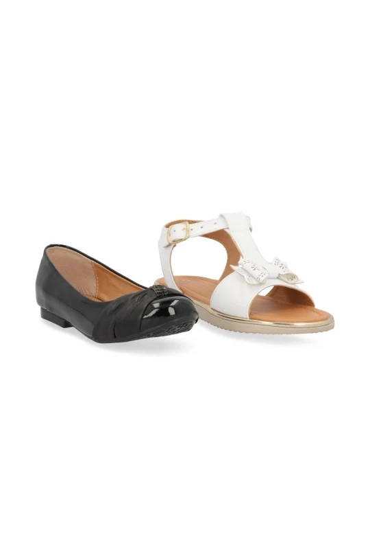 DÚO SANDALIA BLANCO Y BALERINA NEGRO CON ADORNO DÚO 483/ 77026