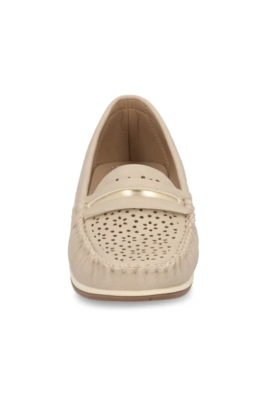 MOCASIN HUESO CON CUÑA Y PERFORADO 71223 - Image 5