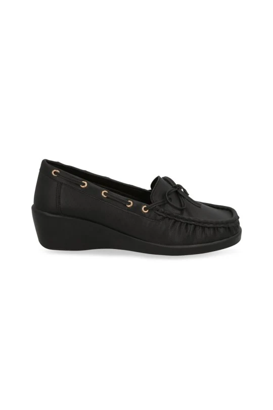 MOCASIN NEGRO CON CUÑA 70445 - Image 2