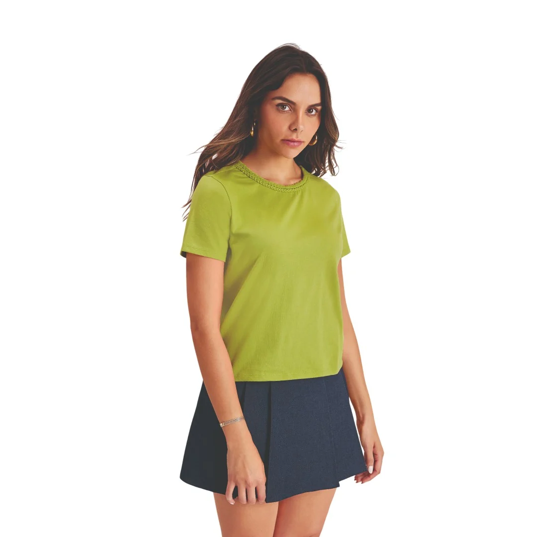 PLAYERA VERDE DETALLE CUELLO 96243
