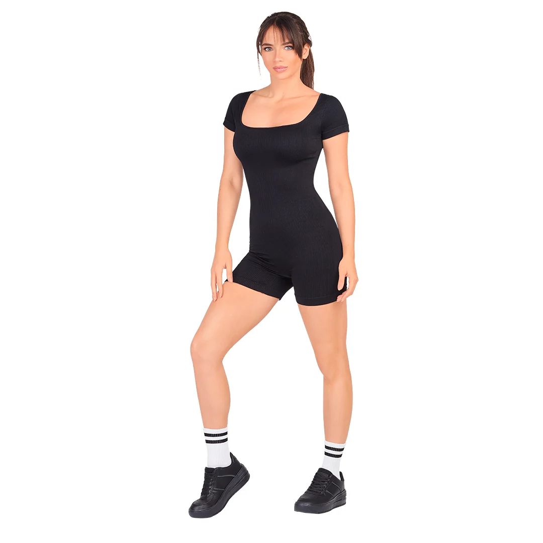 ROMPER NEGRO MANGA CORTA 31007