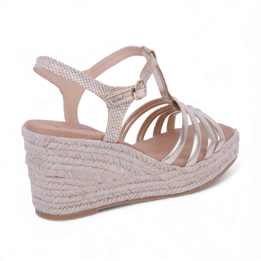 SANDALIA DE PLATAFORMA ORO CON PULSERA 32236 - Image 3