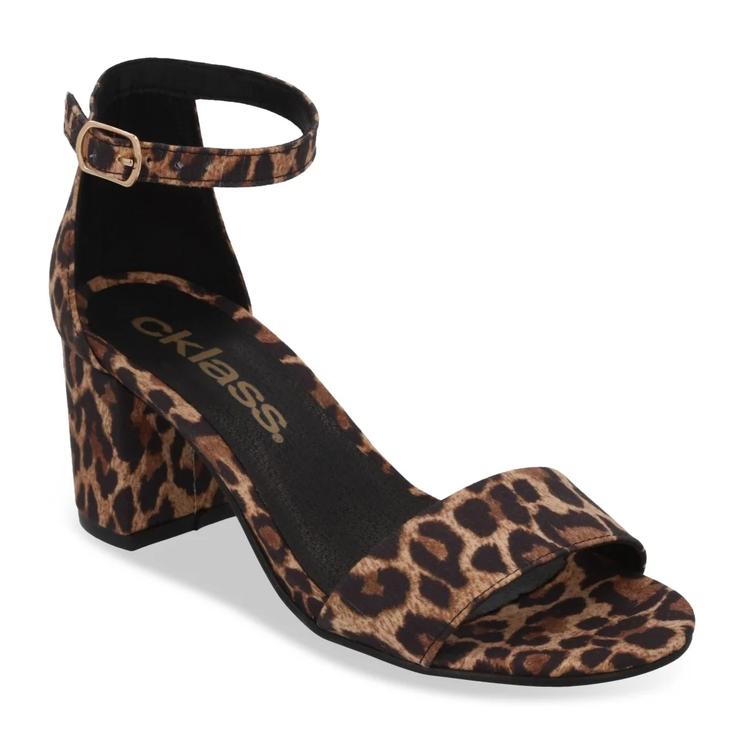 SANDALIA DE TACÓN ANIMAL PRINT CON PULSERA 33081