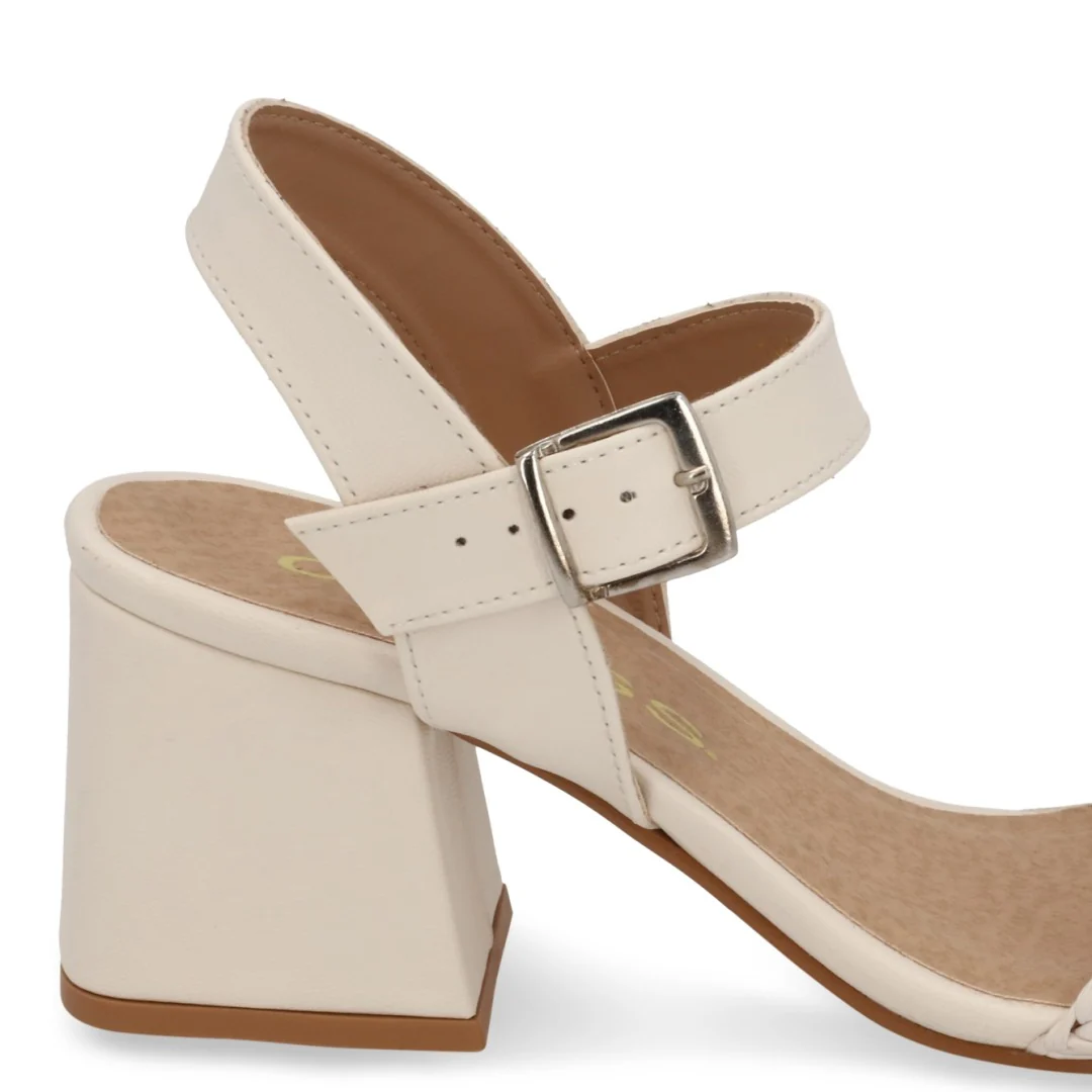 SANDALIA DE TACÓN BEIGE Y HUESO CON HEBILLA 04999 - Image 6