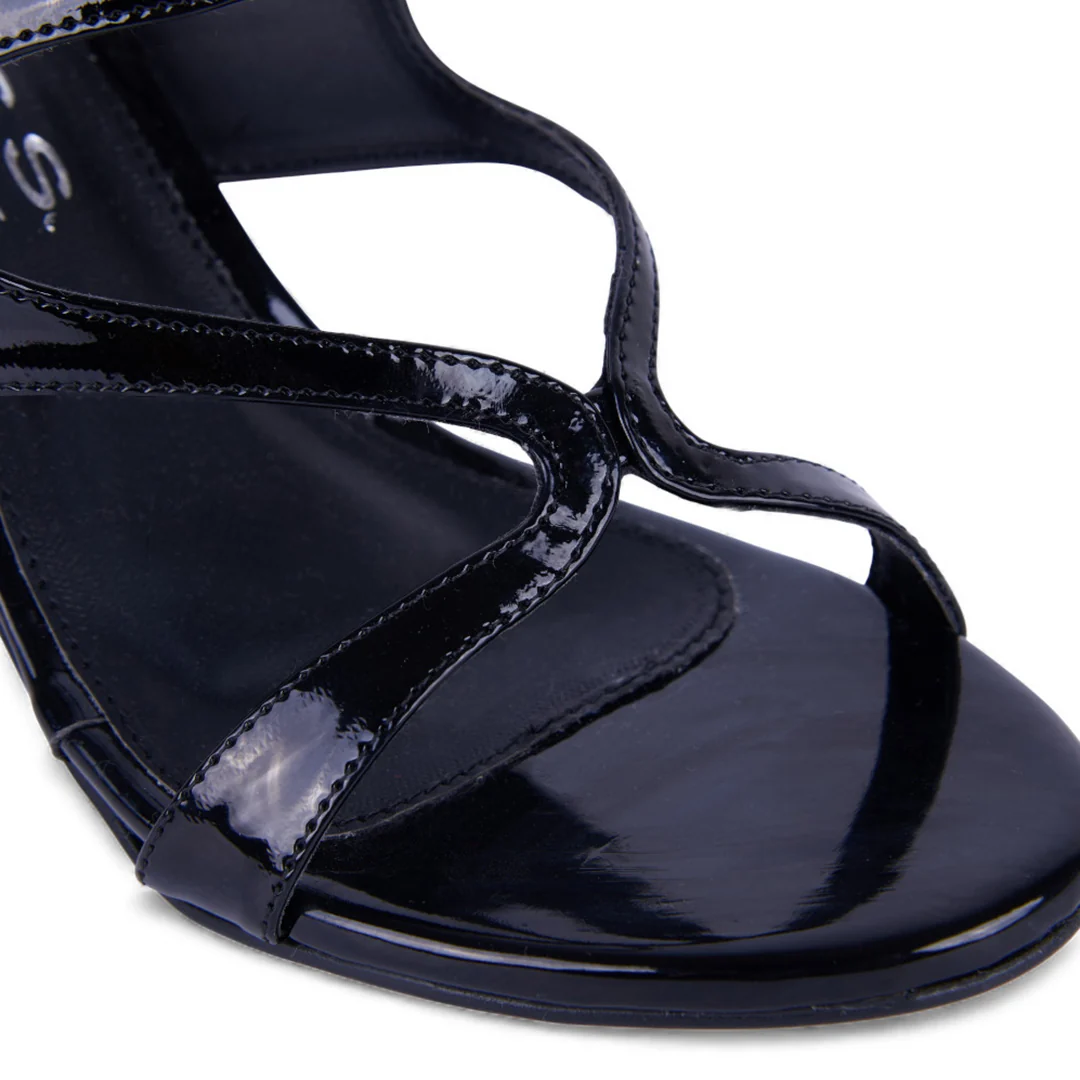 SANDALIA TACÓN NEGRO CON TIRAS CRUZADAS 36820 - Image 6