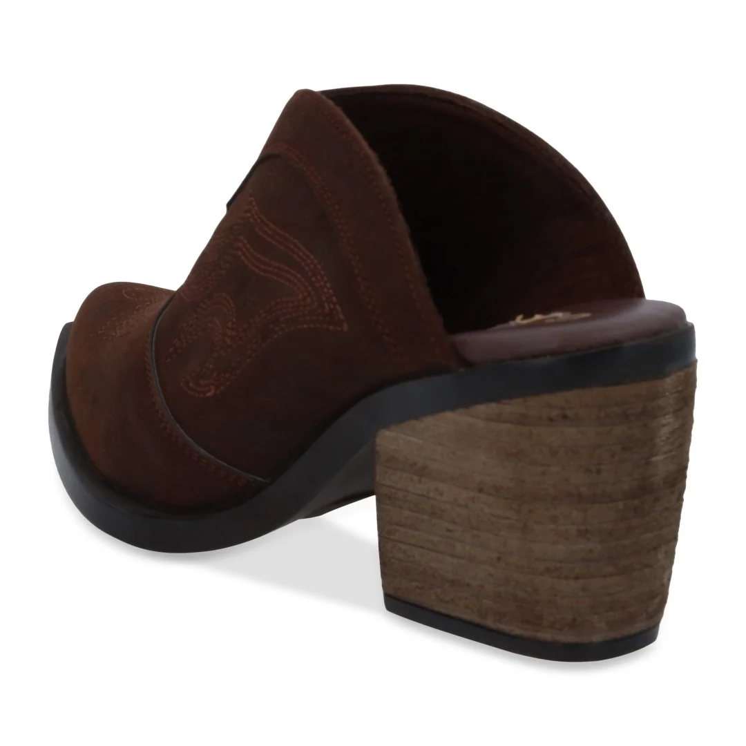 SUECO DE TACÓN CAFÉ ESTILO VAQUERO BORDADO 47246 - Image 3