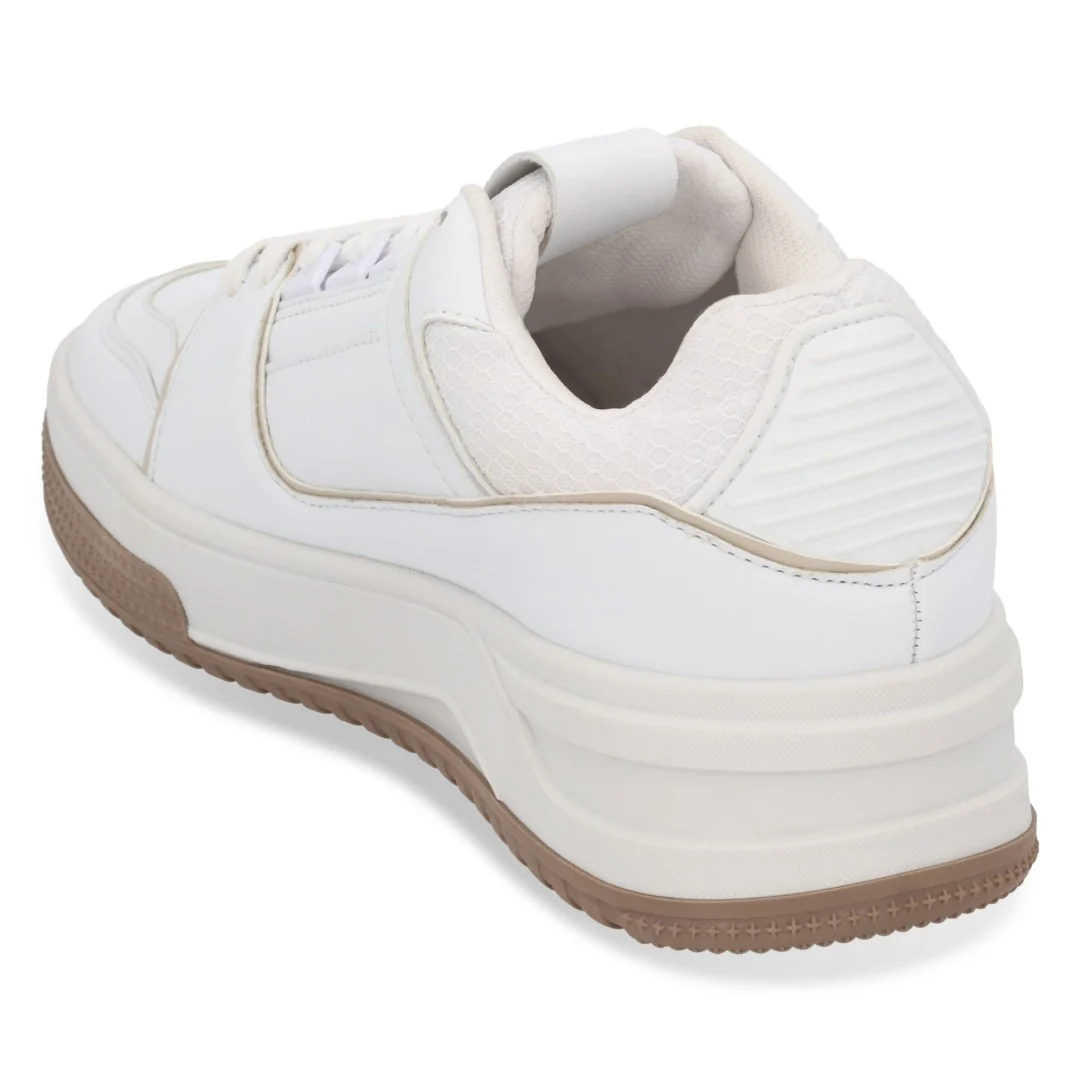 TENIS DE PISO BLANCO AGUJETAS 56471 - Image 3
