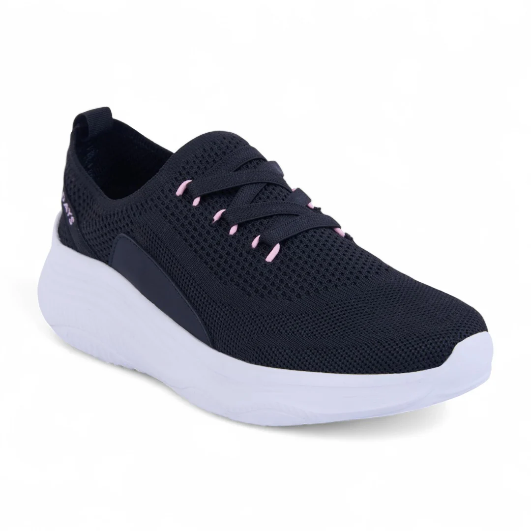 TENIS DE PISO NEGRO CINTAS 04526