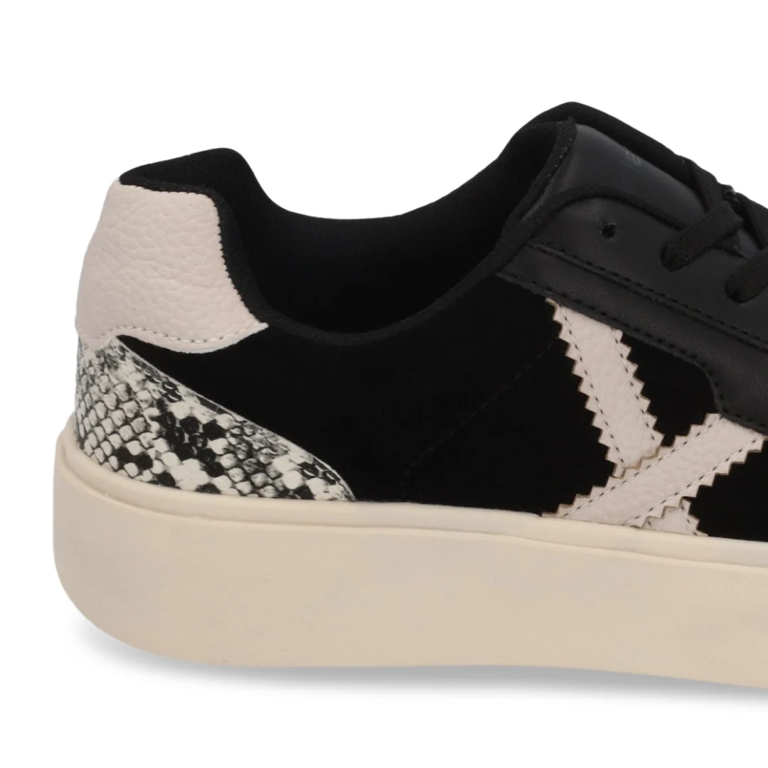 TENIS DE PISO NEGRO ESTAMPADO 56224 - Image 6