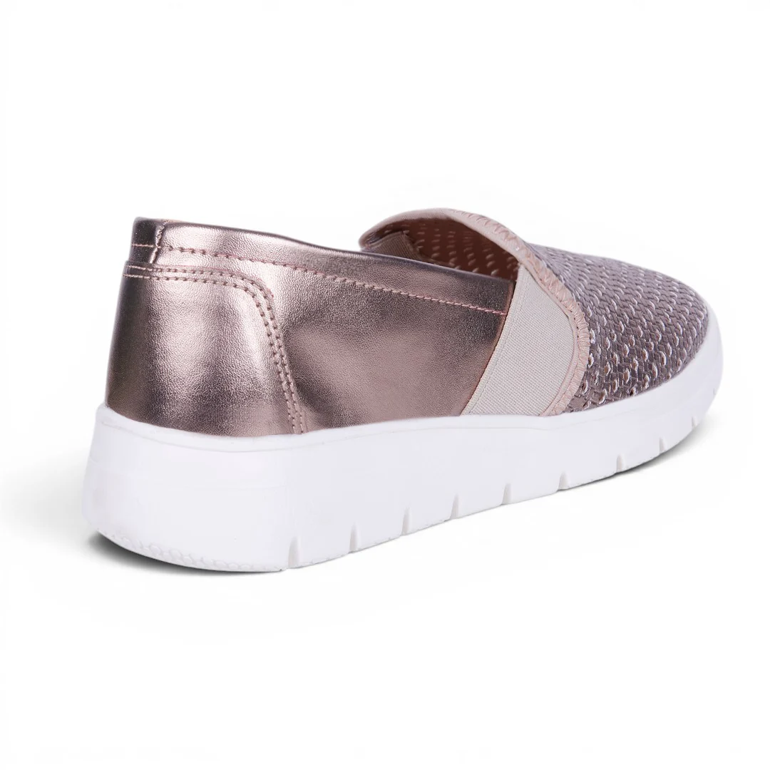 TENIS SLIP ON TEXTURIZADO DORADO 56594 - Image 4