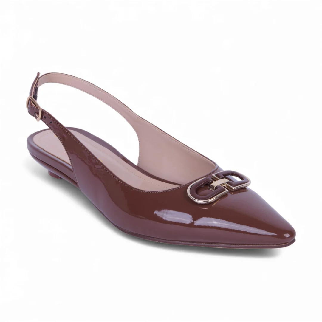 ZAPATILLA DE TACÓN CAFÉ CON ADORNO 18074