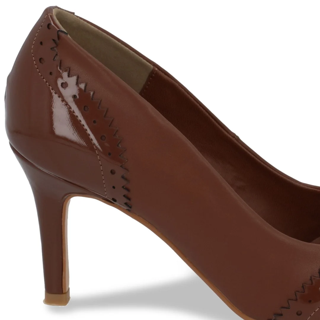 ZAPATILLA DE TACÓN MIEL CON PERFORADO 04152 - Image 6