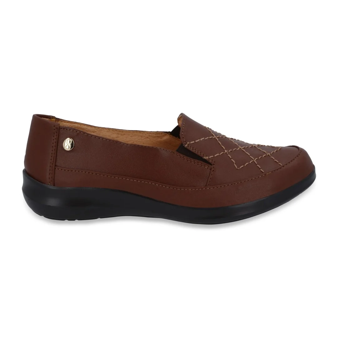 ZAPATO DE PISO CAFÉ CON PESPUNTE 64466 - Image 2