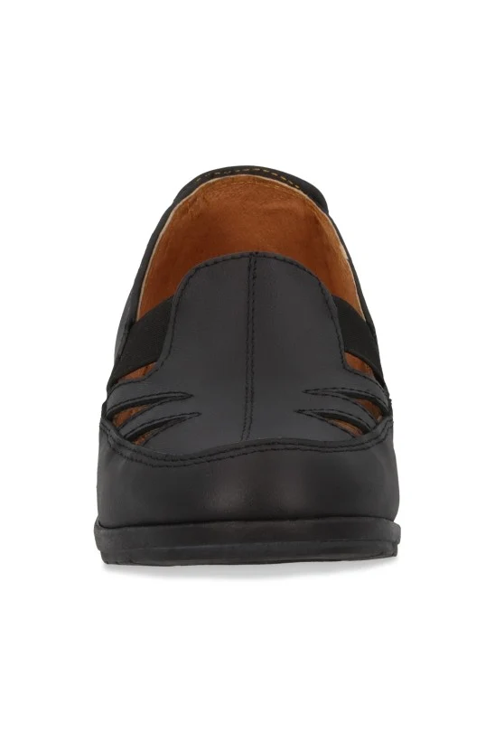 ZAPATO DE PISO NEGRO DE PIEL 64450 - Image 3