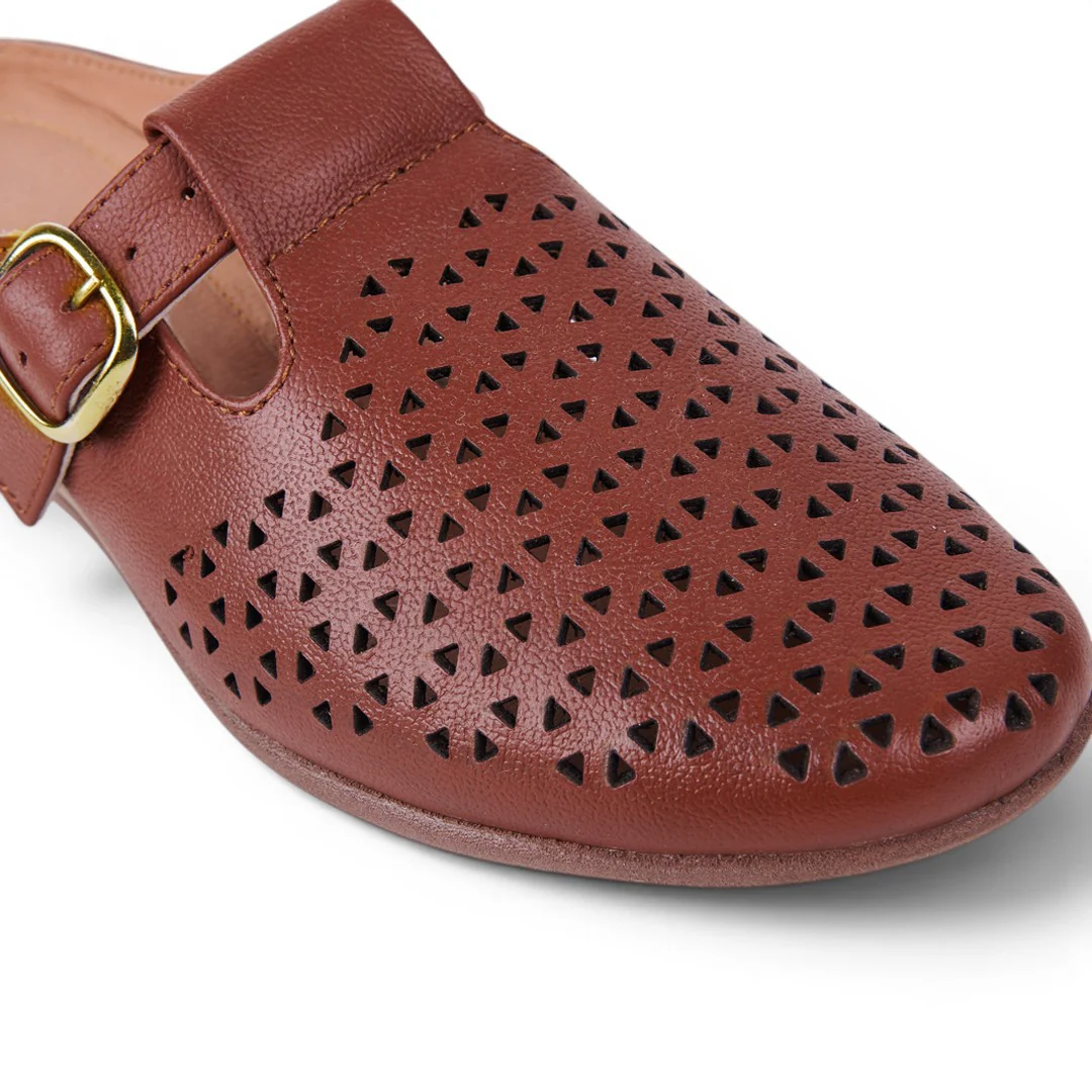 ZAPATO DESTALONADO CALADO SHEDRÓN 19733 - Image 6